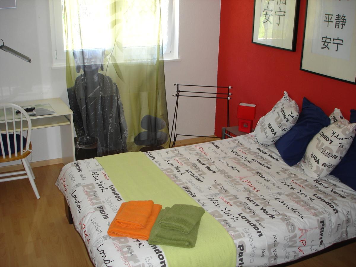 Bnb Le Relais Du Chateau Aigle Exterior foto