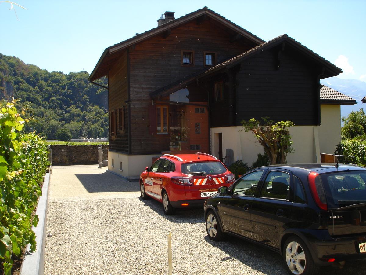 Bnb Le Relais Du Chateau Aigle Exterior foto